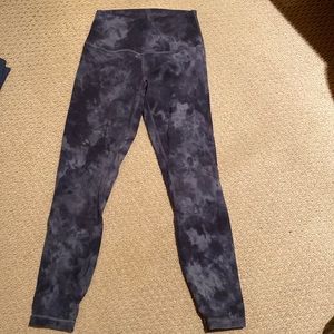 Lululemon align 25in